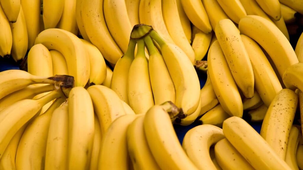 Descubra o truque simples para conservar suas bananas frescas