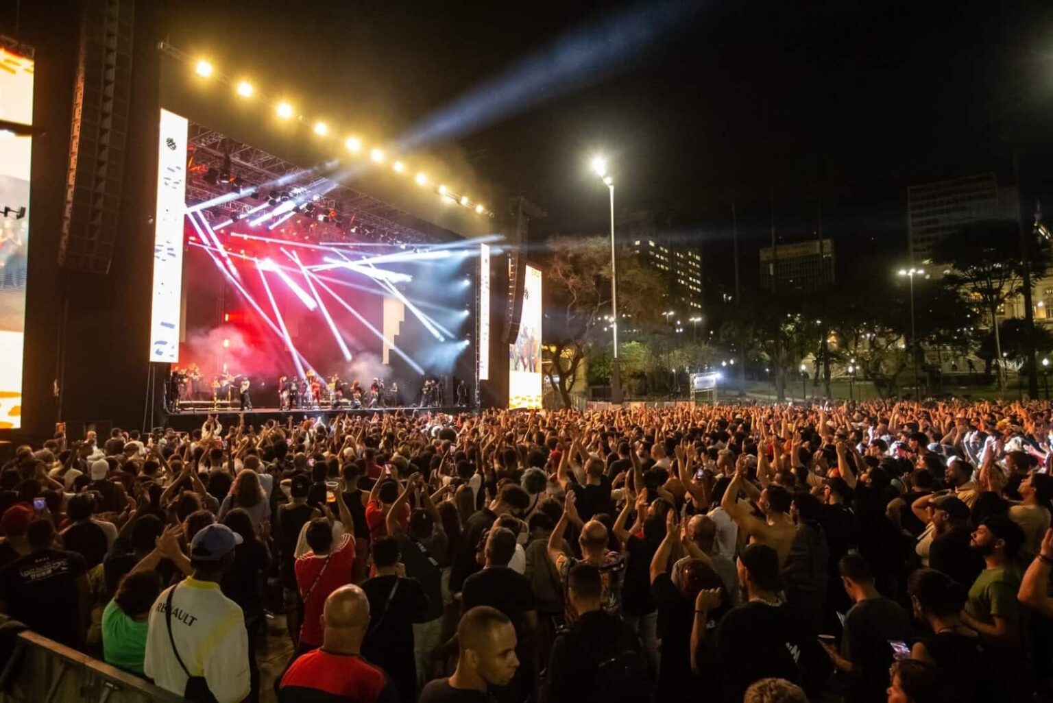 Descubra 34 atrações de rock grátis na Virada Cultural 2025 em SP!