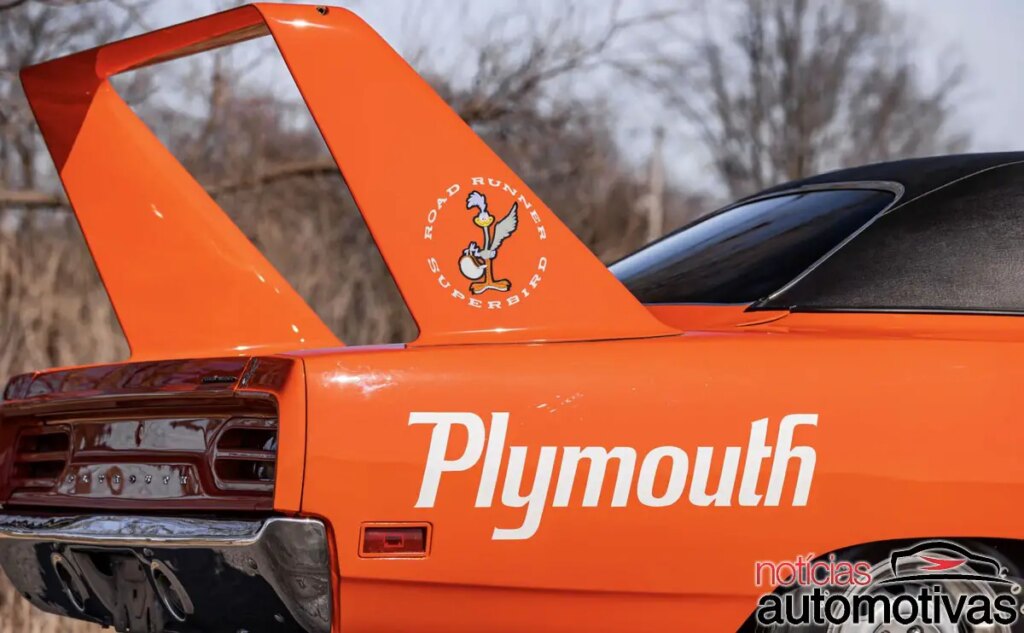 plymouth superbird (5)