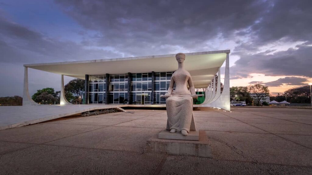 STF revoga lei do IPVA: motoristas precisam ficar atentos