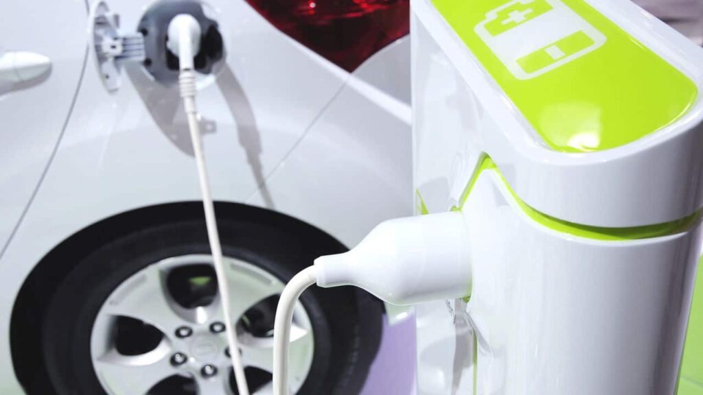 Por que os carros elétricos ainda não decolaram no Brasil -