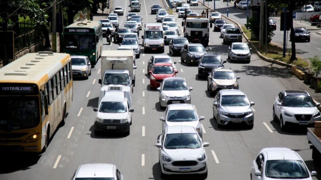 Proposta de isenção de IPVA para carros antigos avança -
