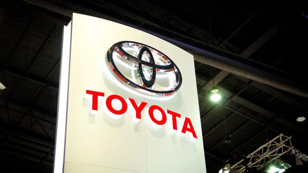 Toyota lança carro isento de IPVA no Brasil -