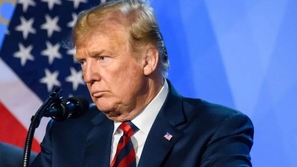 BBC é acusada de interferir nas eleições nos EUA contra Trump