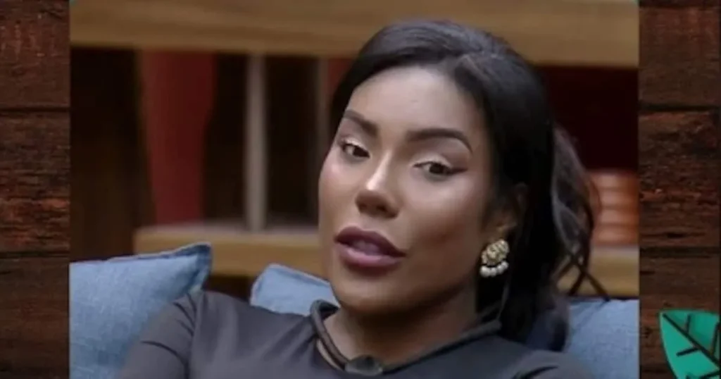 Carol compartilha filosofia e deboche em novas reflexões