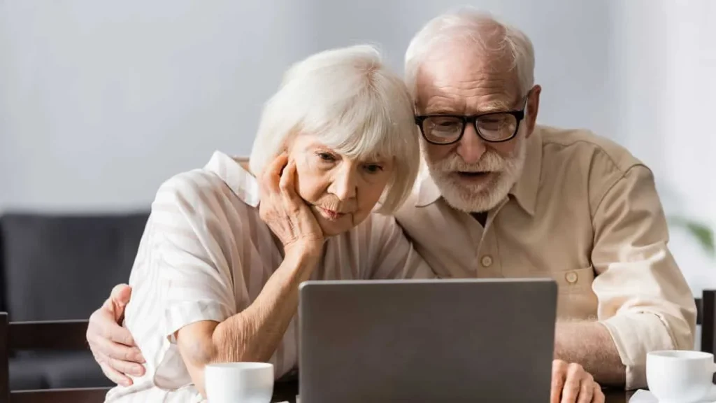 Documento facilita aquisição de benefícios para idosos