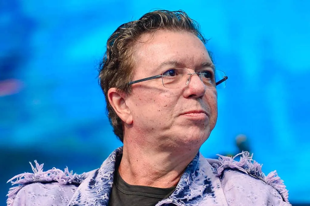 Boninho participa de A Fazenda 17 neste domingo, 14/12