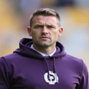 Chefe da Premier desiste de jogadores: "Têm que sair