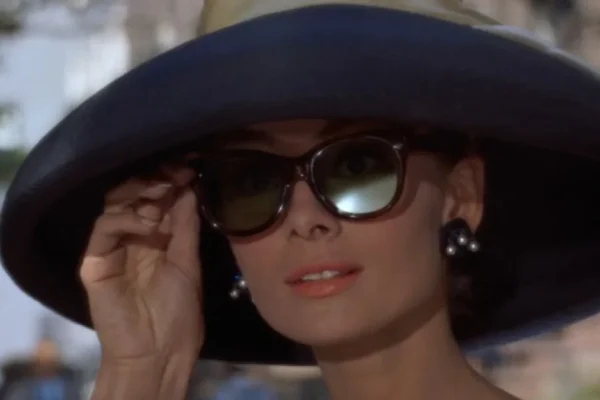 Audrey Hepburn recusou papel de Anne Frank por trauma da guerra