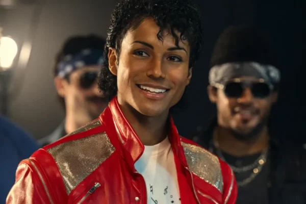 Cinebiografia de Michael Jackson volta aos cinemas em agosto