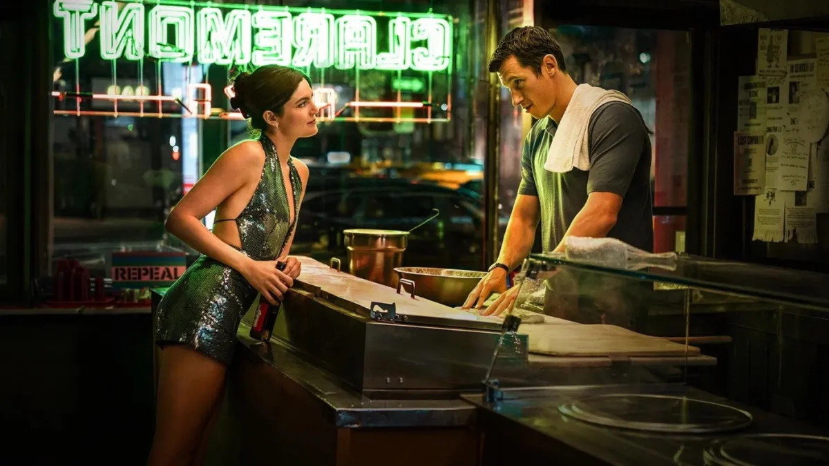 Callum Turner e Monica Barbaro encantam em Só por Uma Noite